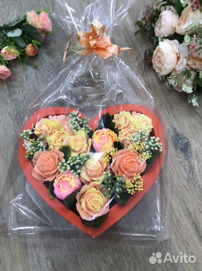 Цветы в пенобоксе