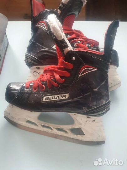 Хоккейные коньки bauer vapor x800