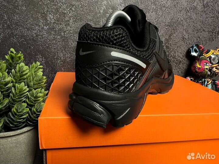 Кроссовки Nike Zoom Vomero 5 black