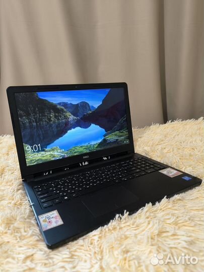 Ноутбук dell