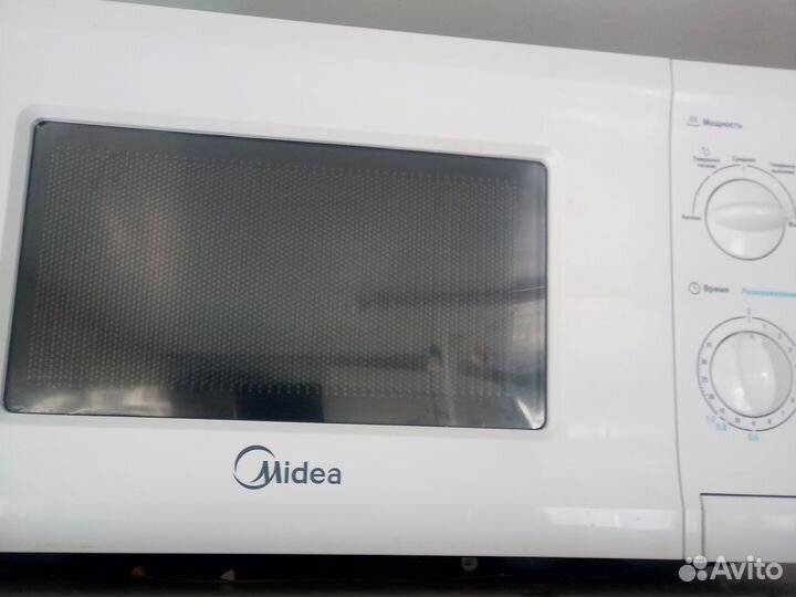Микроволновая печь Midea