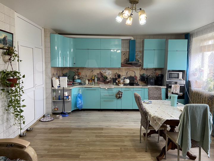 Дом 249,1 м² на участке 20 сот.