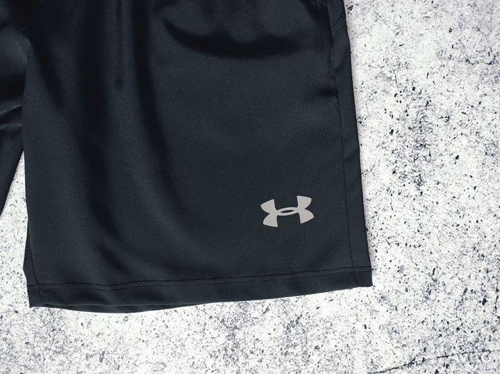 Шорты Under armour чёрные