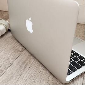 Macbook air 11 2010