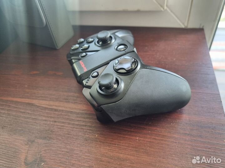 Геймпад Gamesir g4 pro