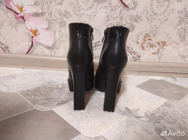 Ботильоны новые