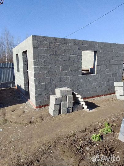 Строительная бригада рабочие