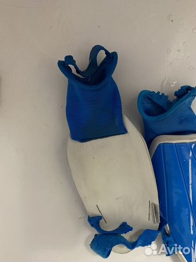 Щитки футбольные детские nike