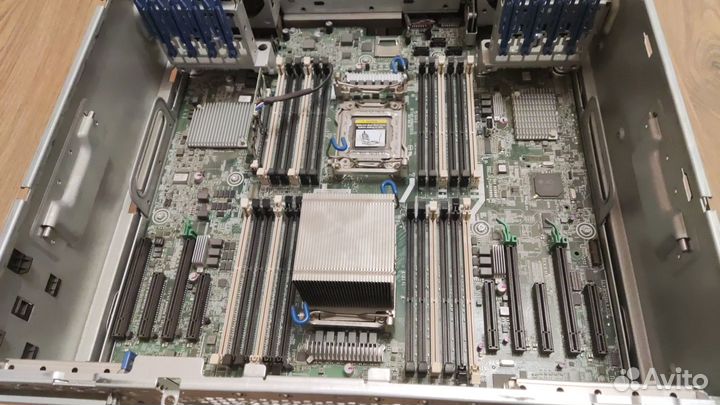 Сервер HP ProLiant ML350p G8