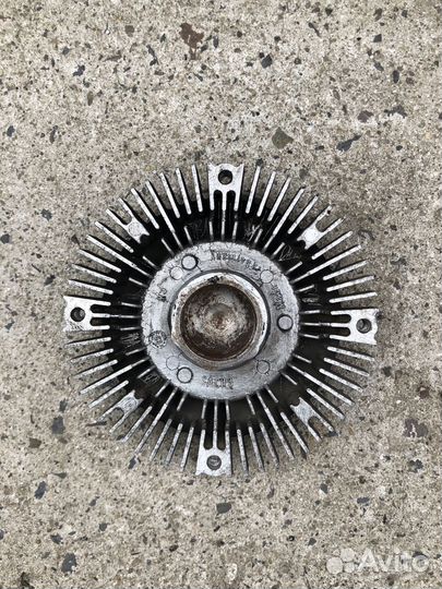 Вискомуфта Mercedes Benz C-class W202