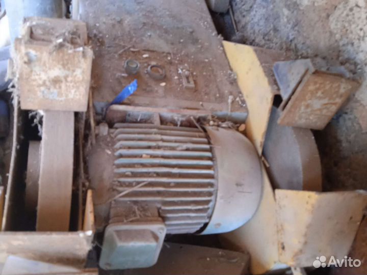 Станок точильный