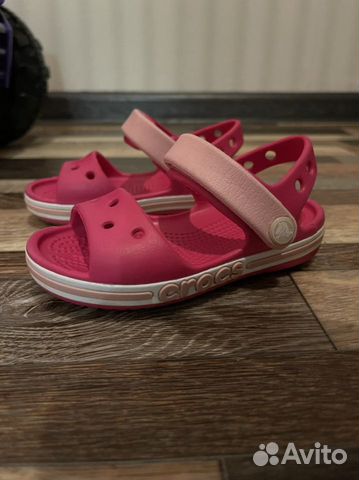 Сандалии детские crocs