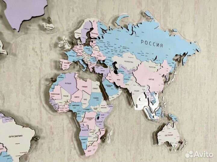 Карта мира из дерева на стену