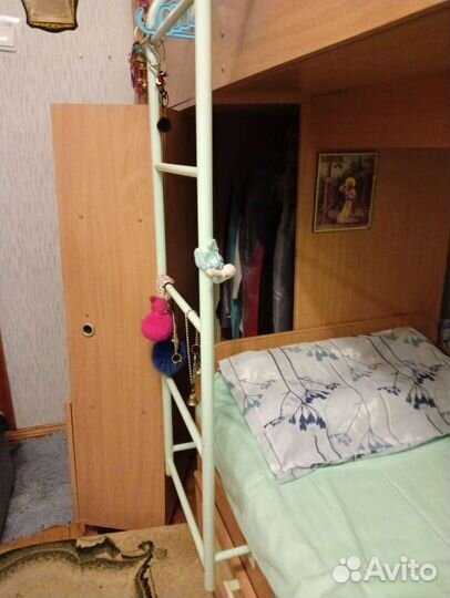 Двухъярусная кровать бу