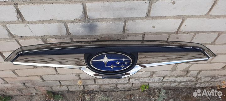 Накладка капота