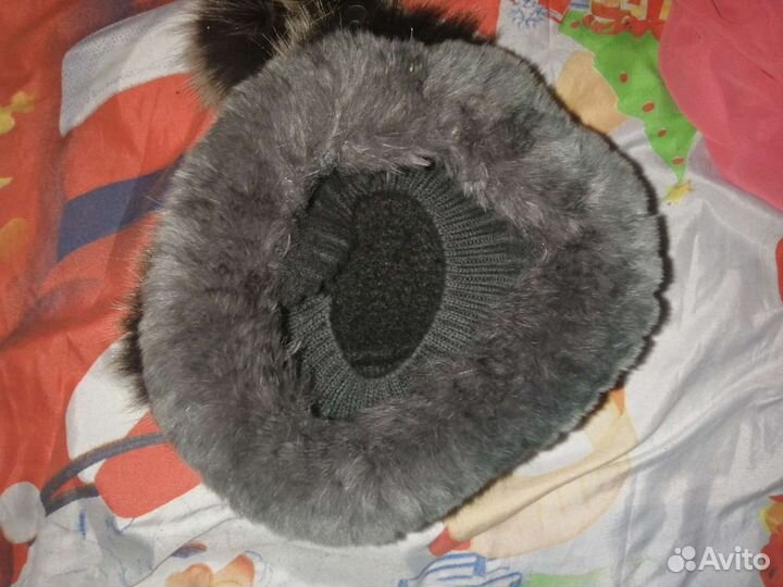 Женские меховые шапки