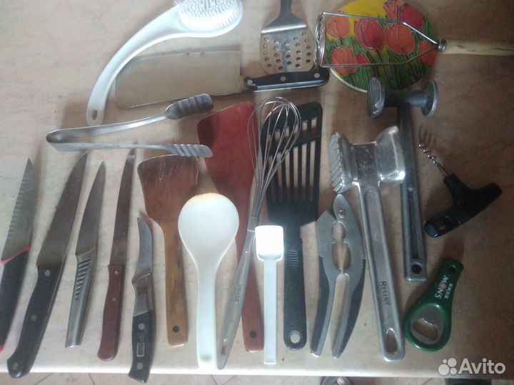 Инвентарь для кухни и быта