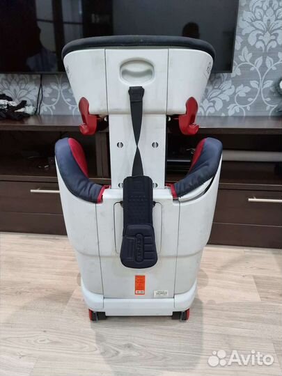 Автомобильное кресло britax romer kidfix xp