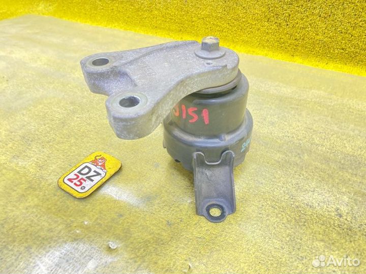 Подушка двигателя передняя правая Honda 138007