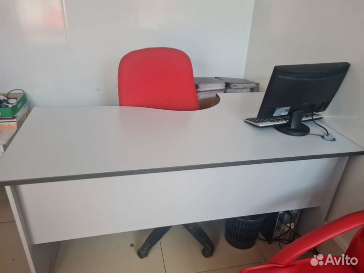 Стол офисный угловой бу