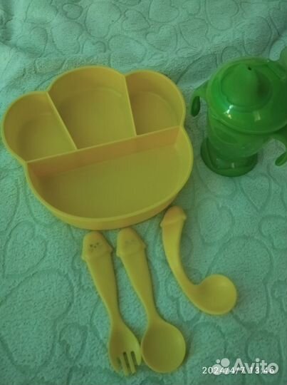 Детская тарелка и поильник