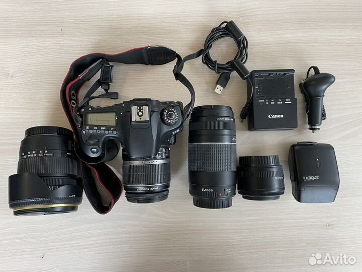 Canon EOS 60d + 4 обьектива, вспышка и подарки