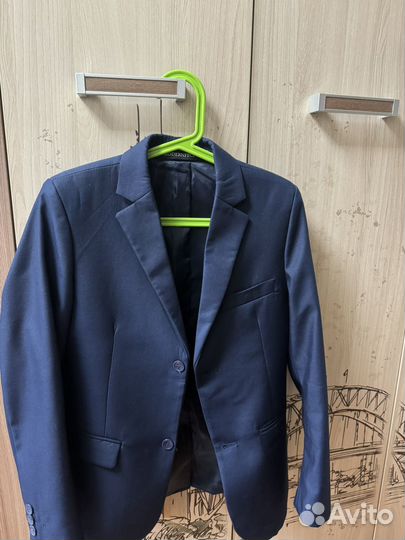 Школьный пиджак