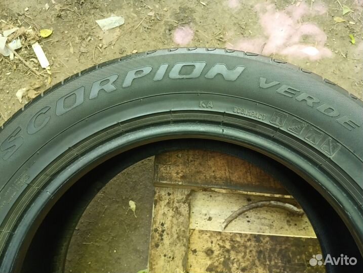 Pirelli Scorpion Verde 215/60 R17 96H