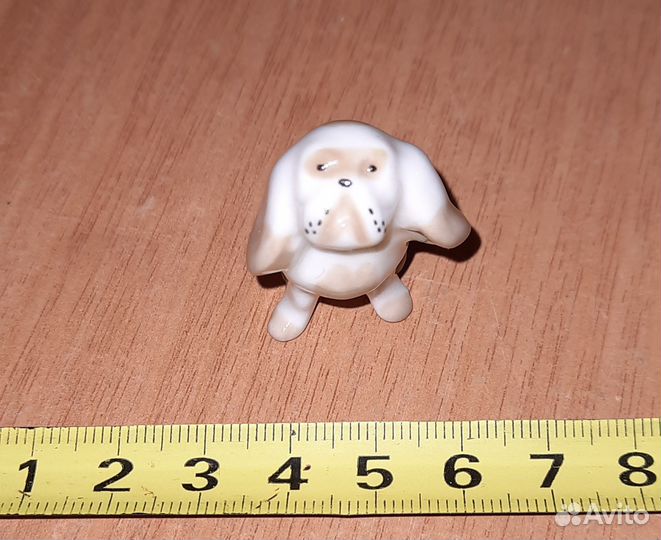 Статуэтка Маленькая собака с грустными глазами лфз