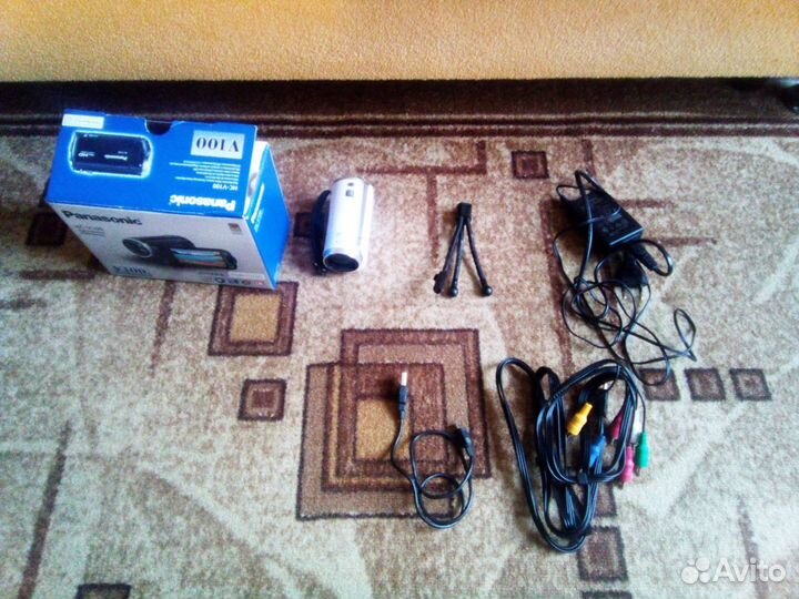 Видеокамера panasonic hc v100