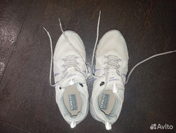 Кроссовки 38 размер