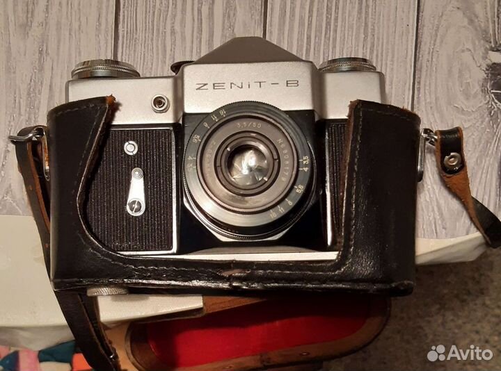 Пленочный фотоаппарат зенит в
