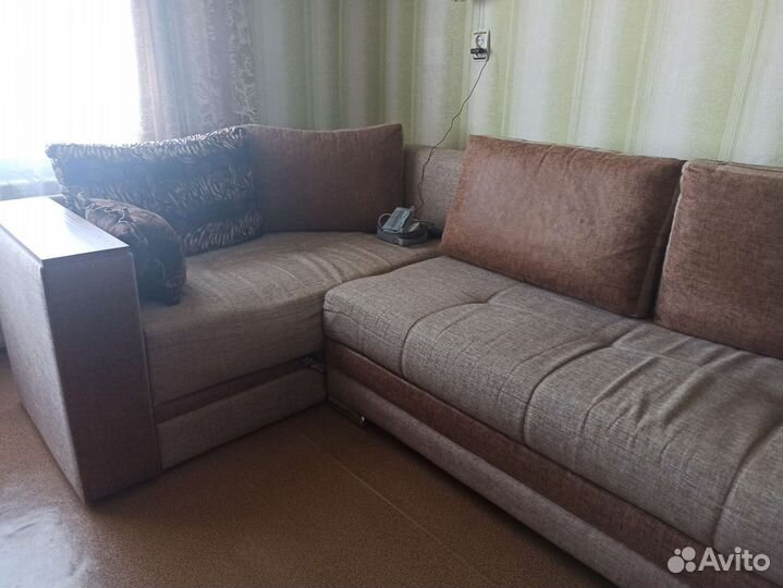 Угловой диван
