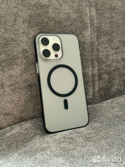 Матовый чехол для iPhone 15 Pro Max