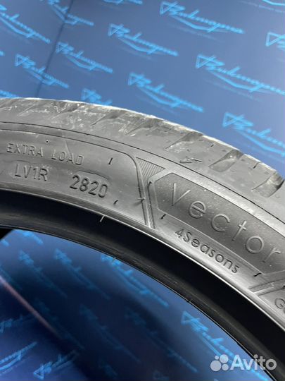 Goodyear Vector 4Seasons Gen-3 235/40 R18 95W