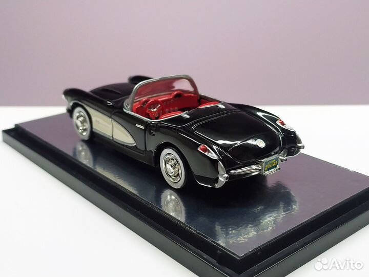 1:43 Chevrolet Corvette 1957