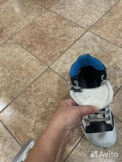 Коньки хоккейные вратарские