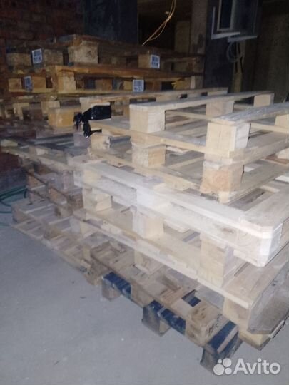 Поддоны паллеты продам