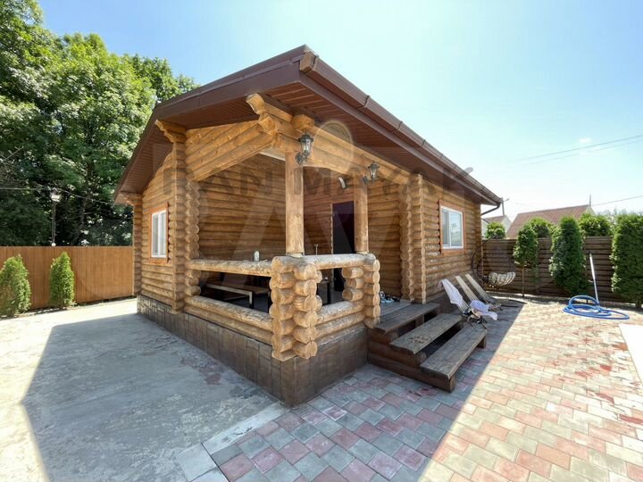 Коттедж 144 м² на участке 10 сот.