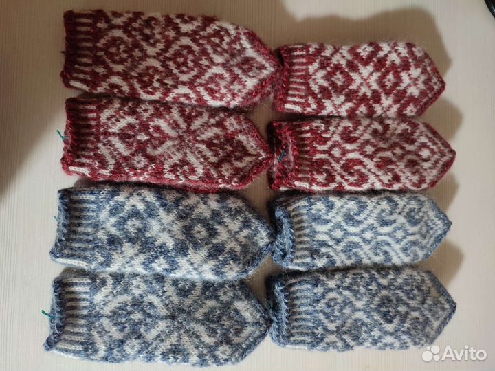 Варежки женские