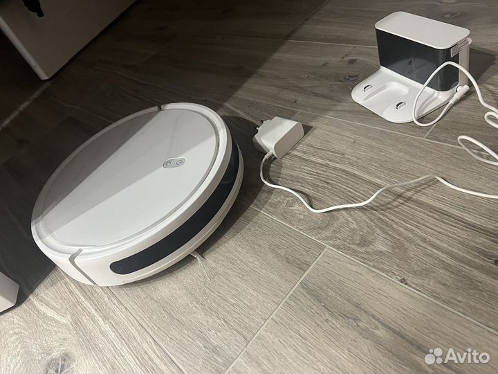 Робот-пылесос Xiaomi Mi Robot Vacuum E12