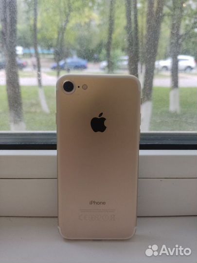 iPhone 7, 32 ГБ