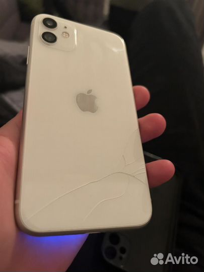 iPhone 11, 128 ГБ
