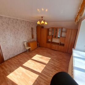 2-к. квартира, 42 м², 2/5 эт.