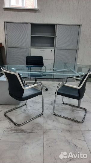 Кабинет стол, шкафы, кресло Италия