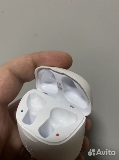 Jbl tune 225 tws кейс