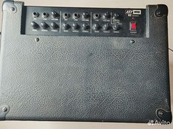 Комбоусилитель с микшером Yerasov Keyamp R2