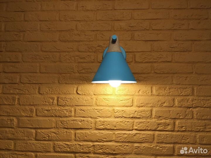 Бра настенное синее