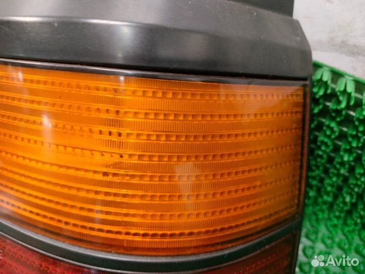 Фонарь внешний задний правый Volkswagen Passat B3