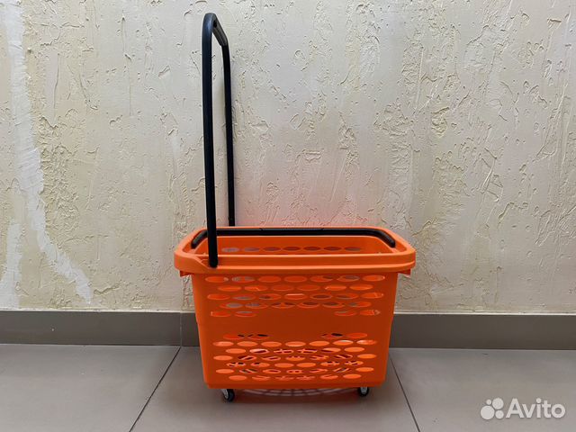 Корзина на колесах, оранжевая